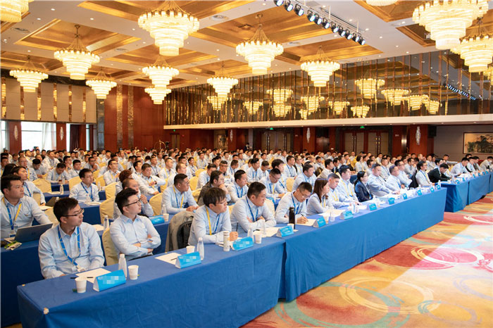 新起点、新征程、乘风破浪、砥砺前行——华体会开户-华体会（中国）
管理层大会在南京隆重召开-1.jpg